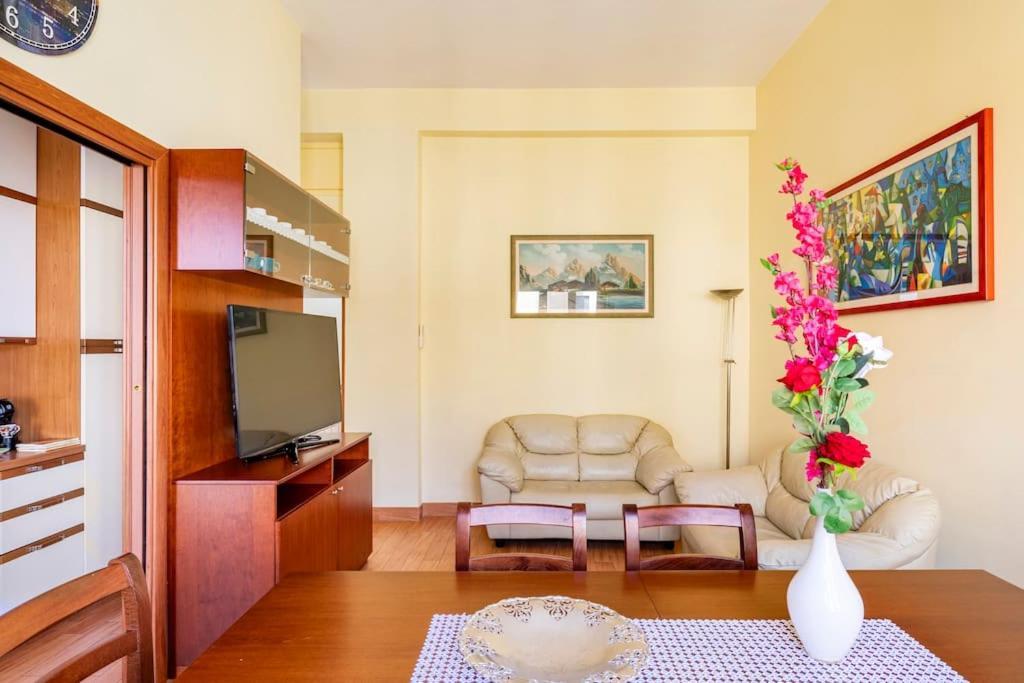 Casa Angelina Con 3 Da Letto Appartamento